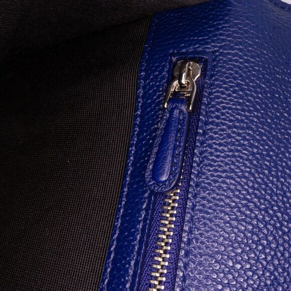 Pre Loved Dior Medium Grained Calfskin ama Flap Women Blue Crossbody Bags - Picture 6 of 8